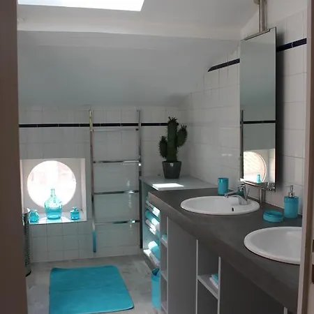 Le Loft De La Robine 110m2 * נרבון